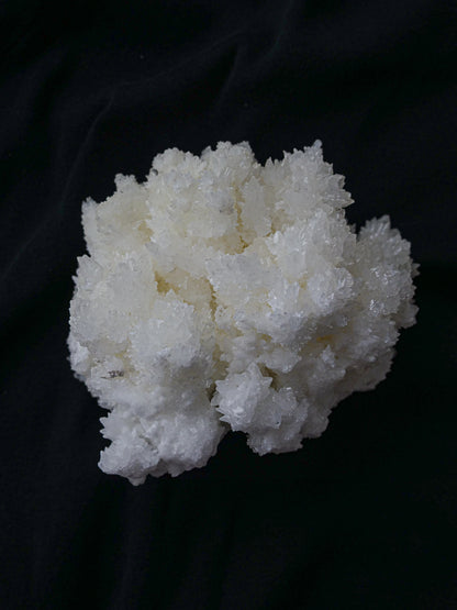 WHITE ARAGONITE CLUSTER