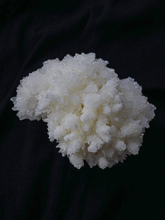 WHITE ARAGONITE CLUSTER