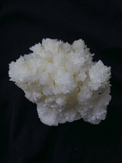 WHITE ARAGONITE CLUSTER