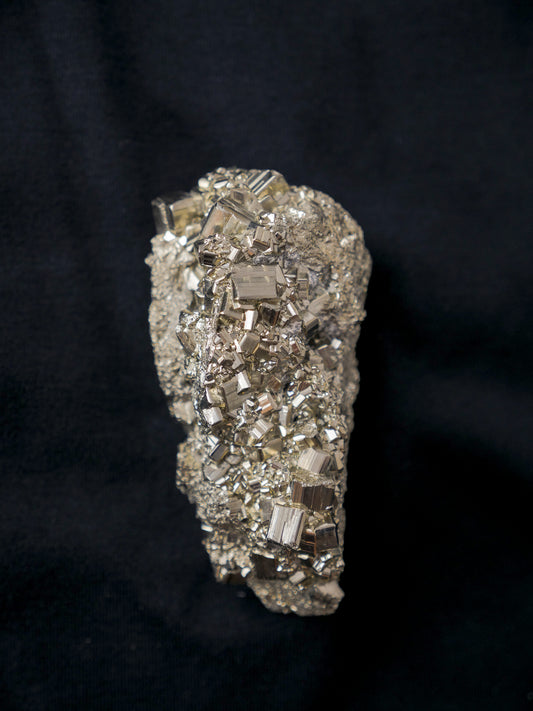 PYRITE CLUSTER