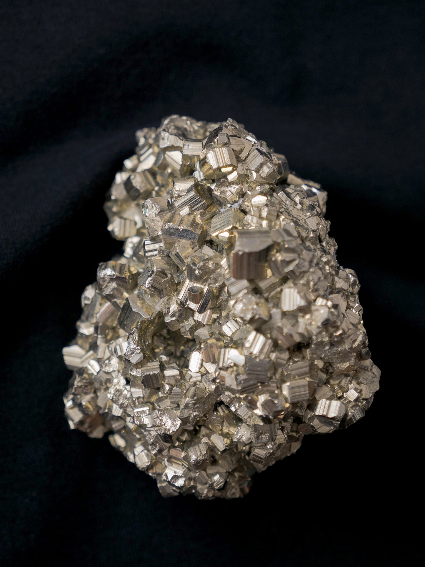 PYRITE CLUSTER