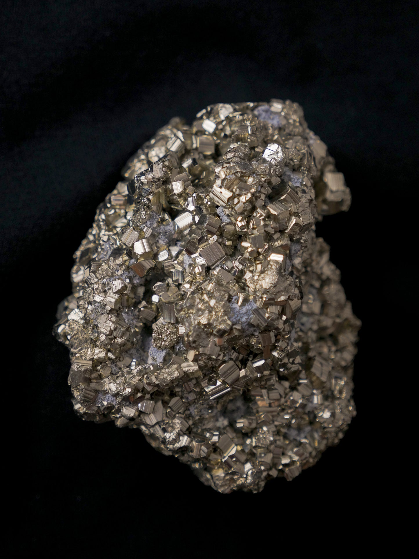 PYRITE CLUSTER