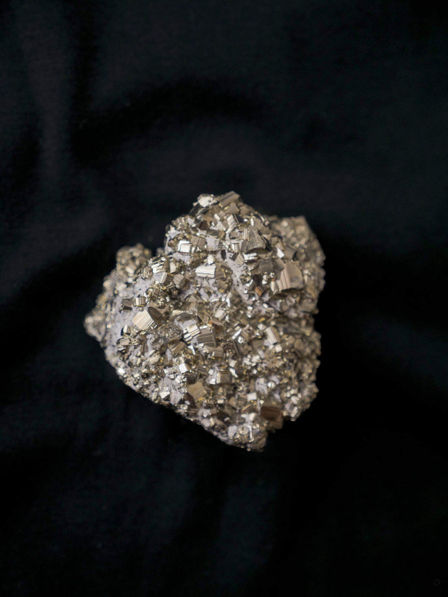 PYRITE CLUSTER